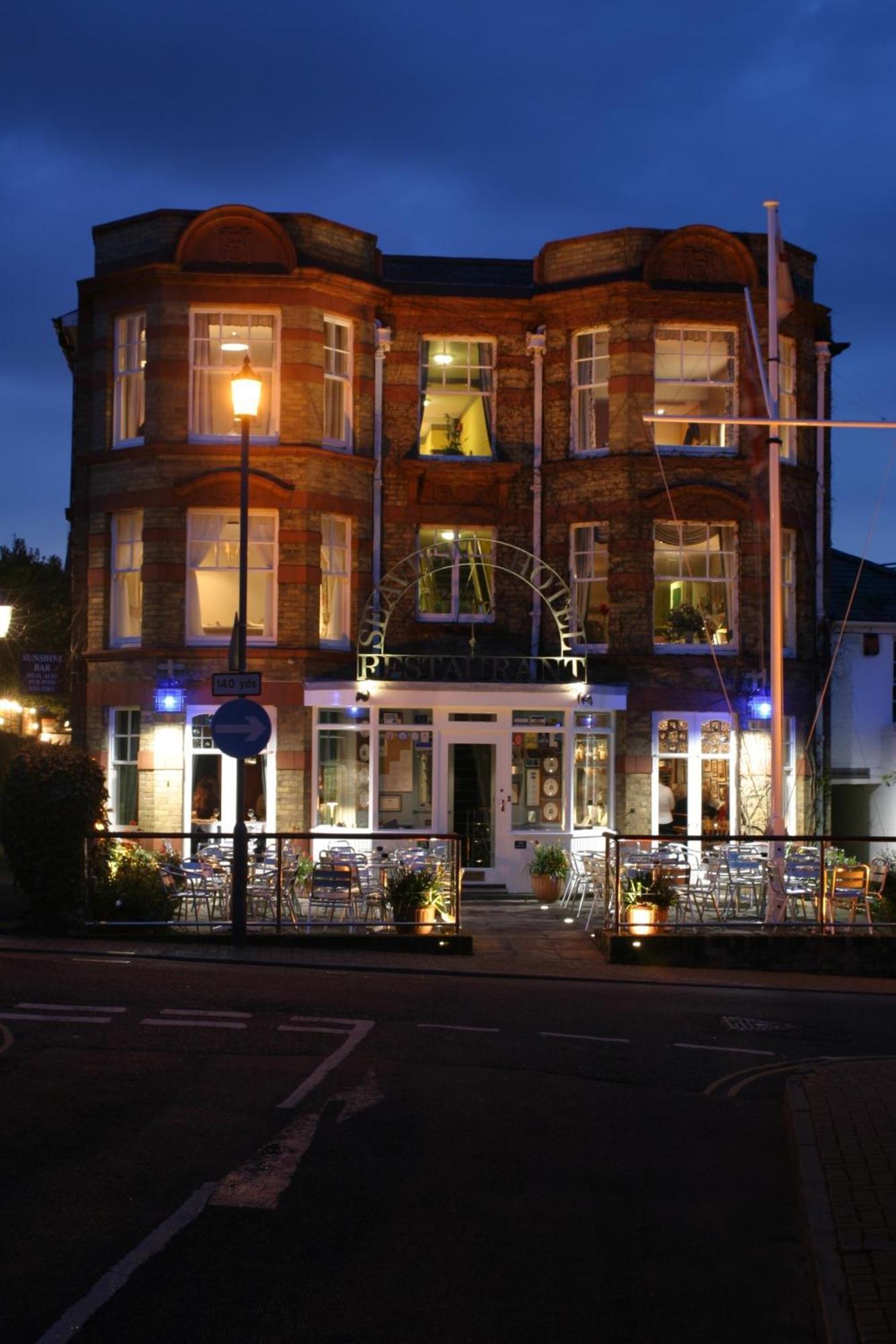 The Seaview Hotel And Restaurant Eksteriør bilde